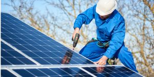 Installation Maintenance Panneaux Solaires Photovoltaïques à Jullianges